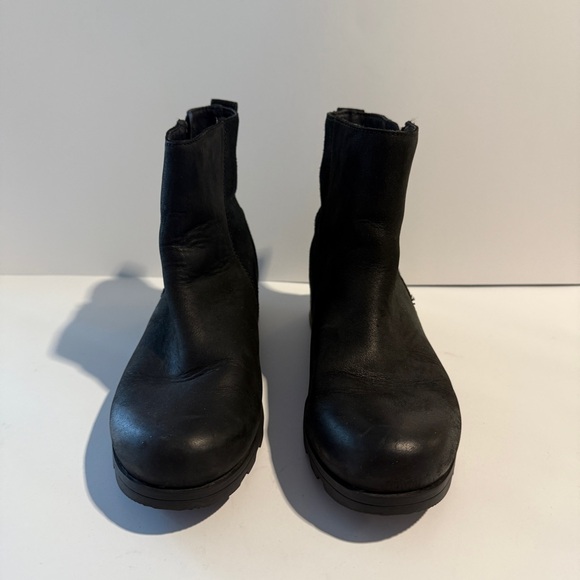 Sorel Emelie™ Leather Waterproof Boot  Sz 7 - Picture 4 of 12